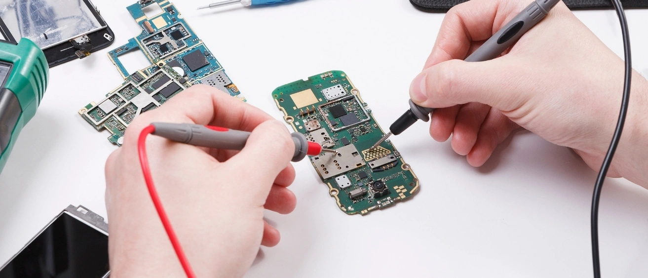 AK Info practical training lab in Patna