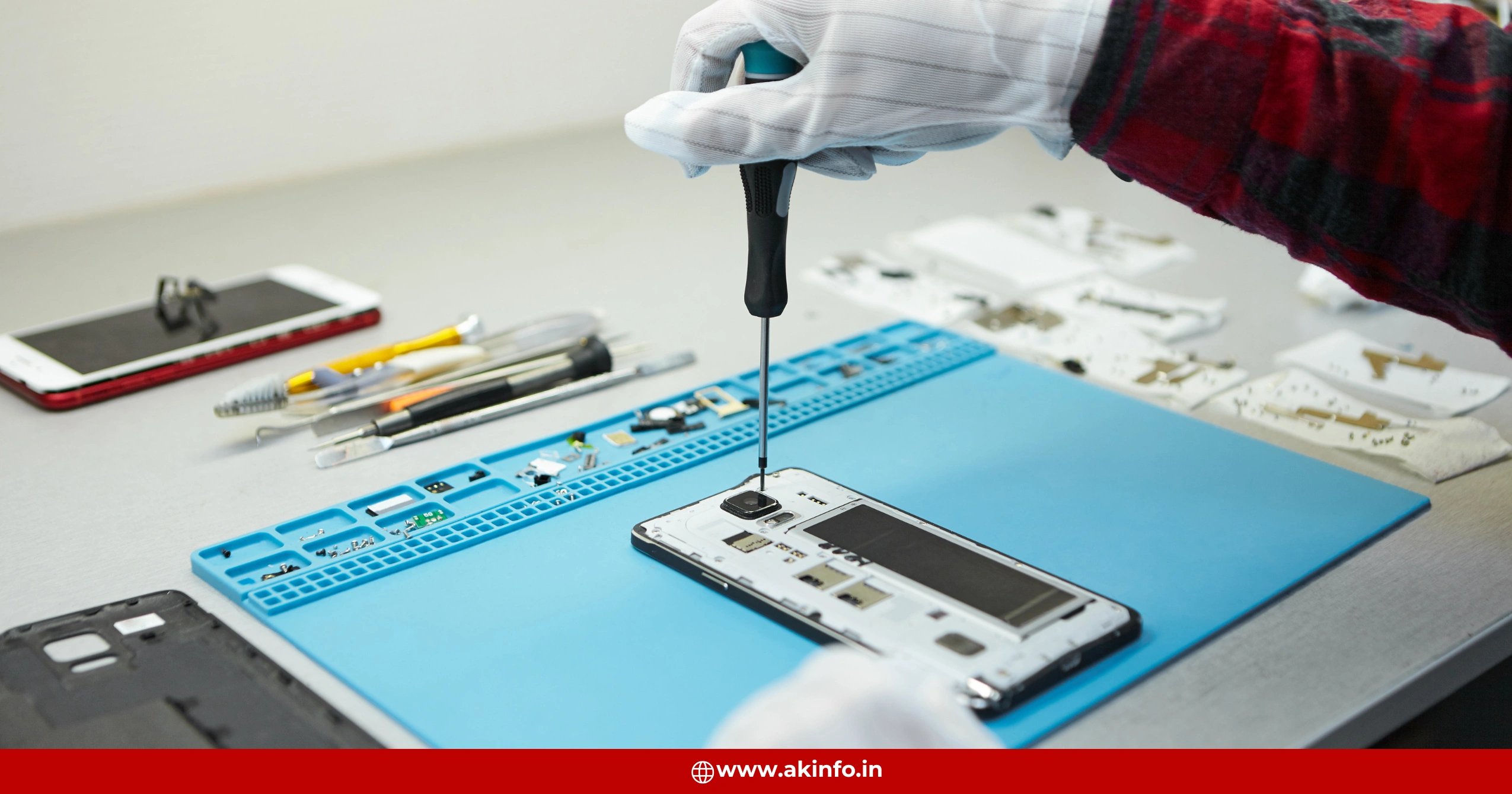 Essential Tools Every Mobile Repair Technician Should Have